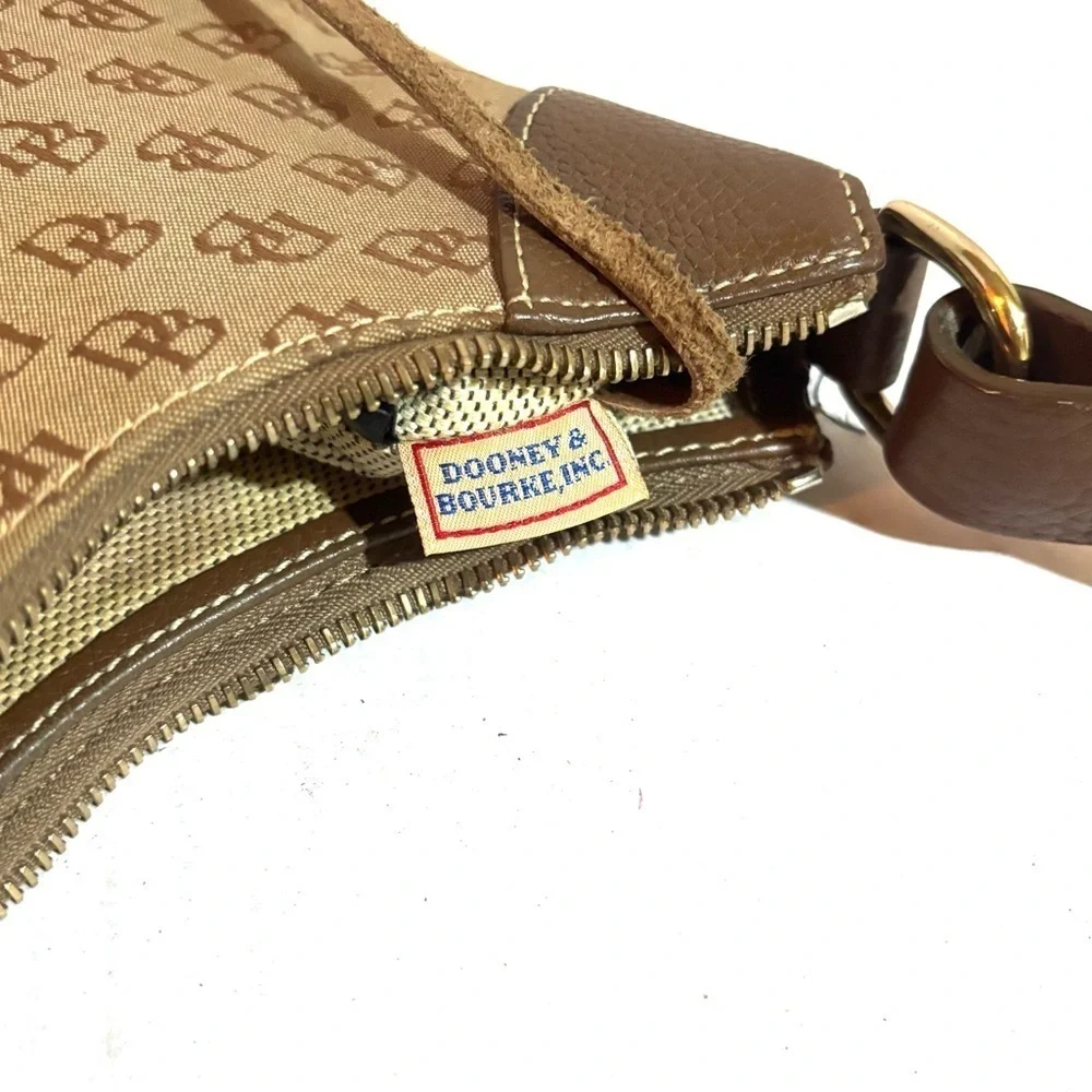 Dooney & Bourke DB signature print canvas Tan and Brown shoulder Women's Bag
